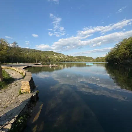 Kacar Jezero-jajce * Jezero (Republika Srpska)