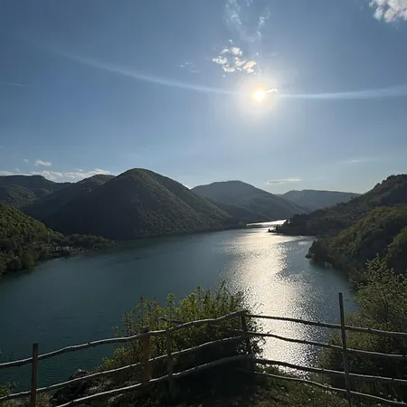 Kacar Jezero-jajce Jezero (Republika Srpska)